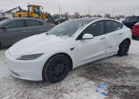 2025 Tesla Model 3 Long Range All-Wheel Drive из США, поврежденный, VIN 5YJ3E1EB6SF876848